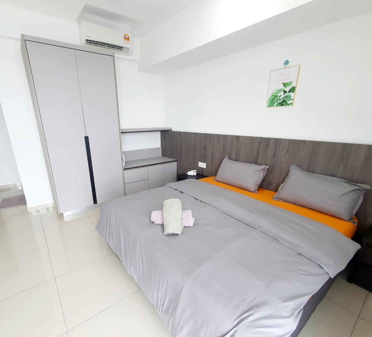 Lovely 2Room Suite6Pax@Sky Condo Juru Sentral Bukit Mertajam Exterior foto